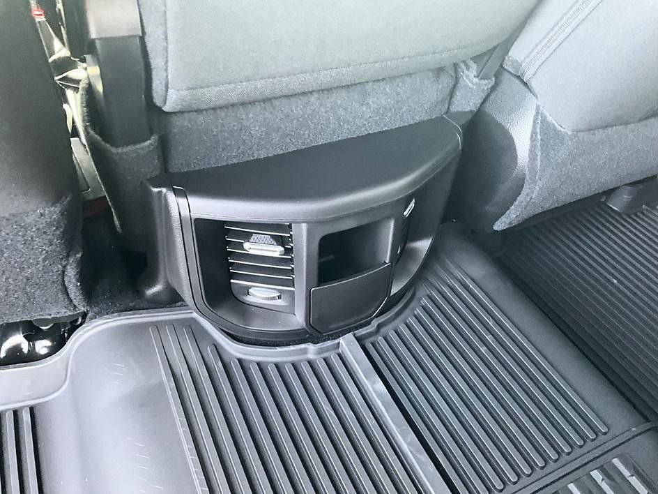 New 2026 RAM 2500 Warlock AWD/4WD image 32