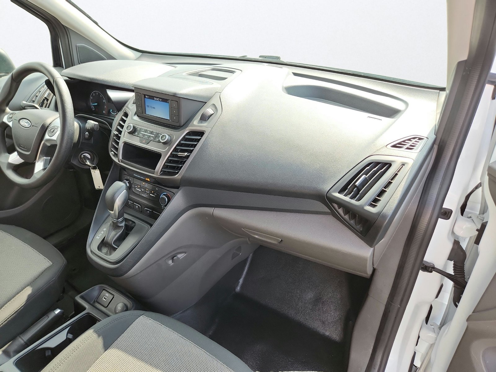 Used 2023 Ford Transit Connect XL FWD image 21