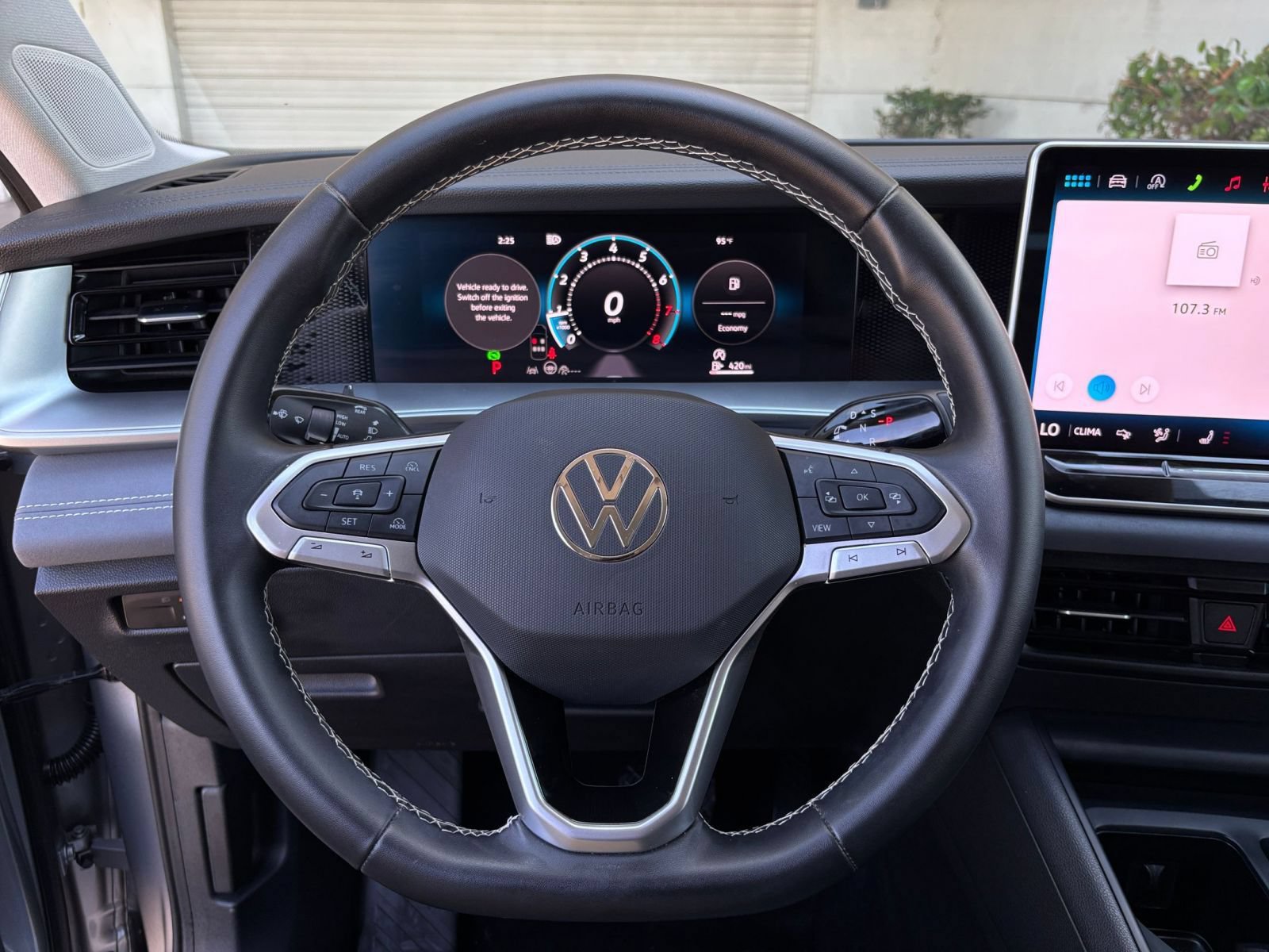 Used 2026 Volkswagen Tiguan SE FWD image 29