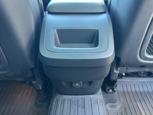 Certified 2023 Volvo XC60 B5 Plus image 21