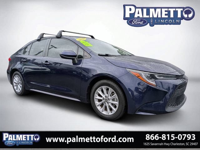 Used 2020 Toyota Corolla LE w/ LE Premium Package FWD image 2