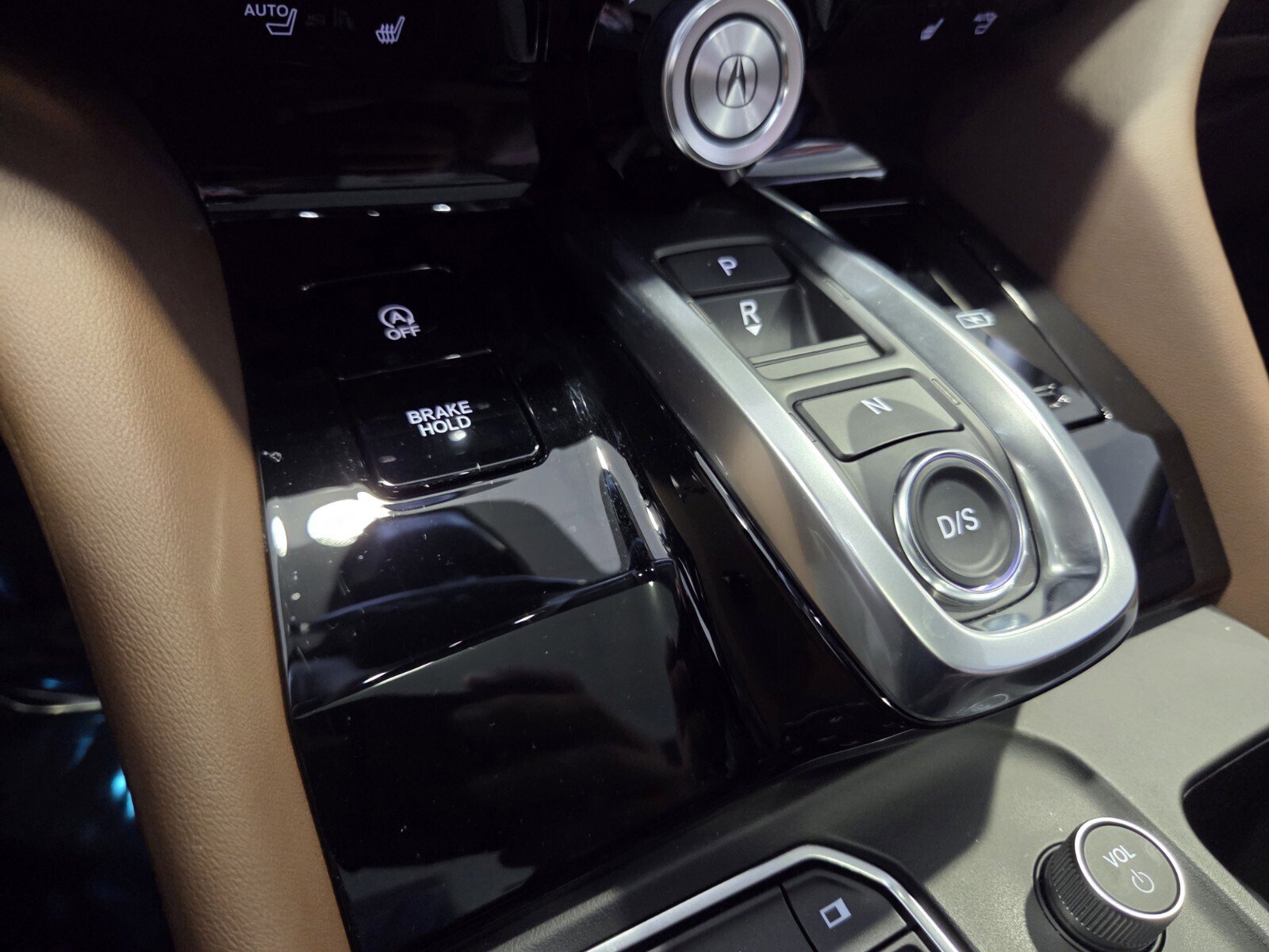 Used 2024 Acura MDX SH-AWD w/ Technology Package image 43