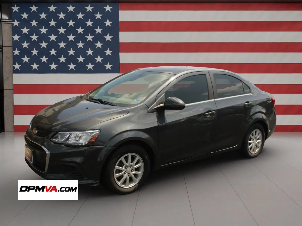 Used 2020 Chevrolet Sonic LT FWD image 1