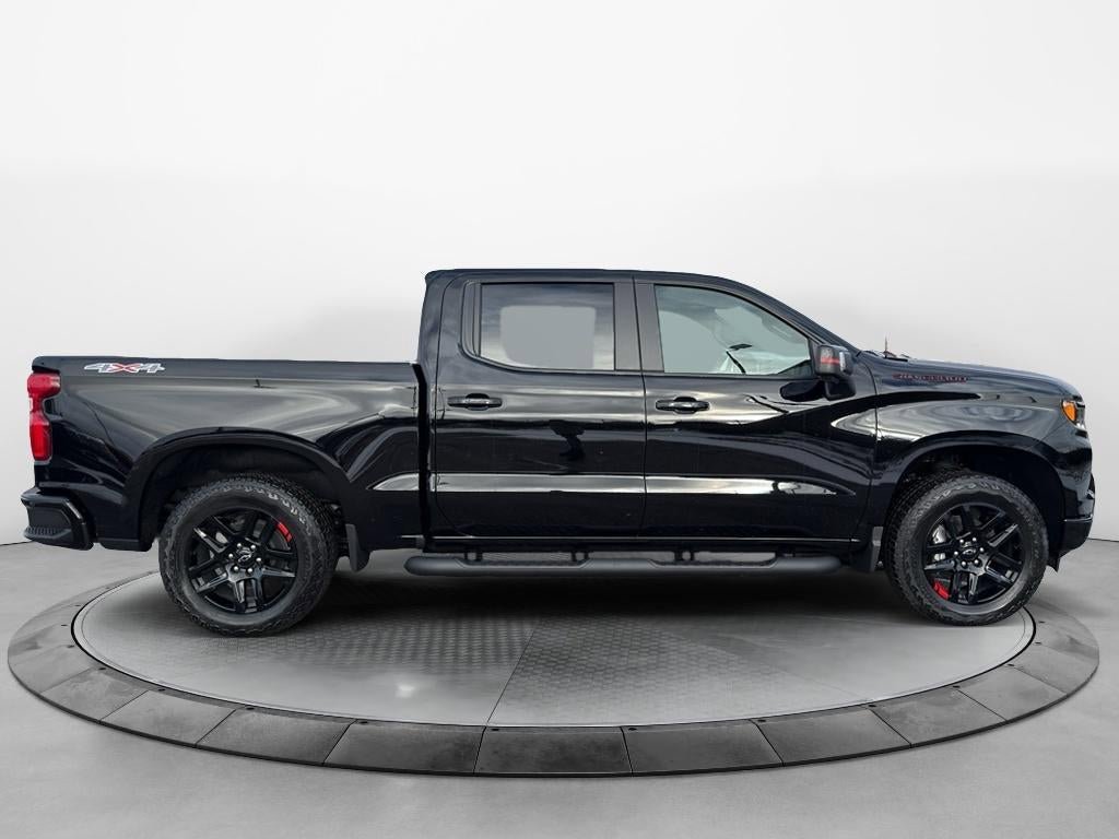 New 2026 Chevrolet Silverado 1500 RST w/ Redline Edition AWD/4WD image 4