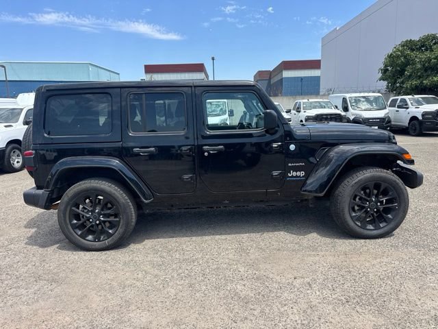 Used 2024 Jeep Wrangler Unlimited Sahara AWD/4WD image 4