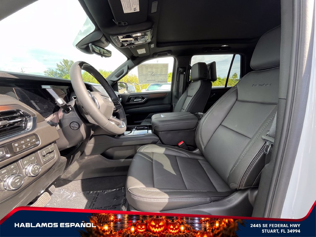 New 2026 GMC Yukon Denali w/ Denali Reserve Package AWD/4WD image 10