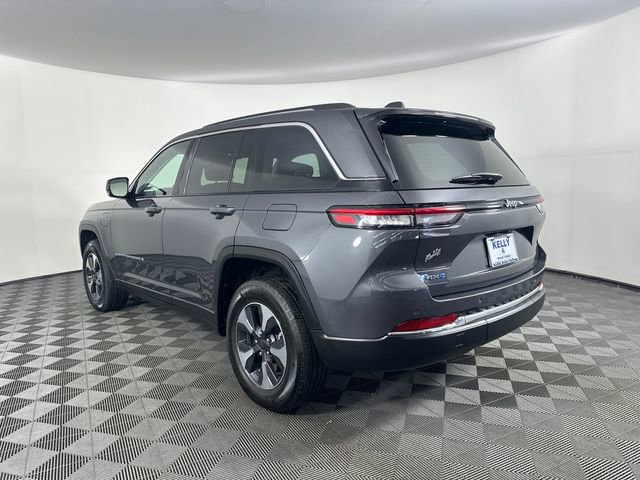 Certified 2024 Jeep Grand Cherokee Limited 4xe w/ Trailer Tow Package image 10