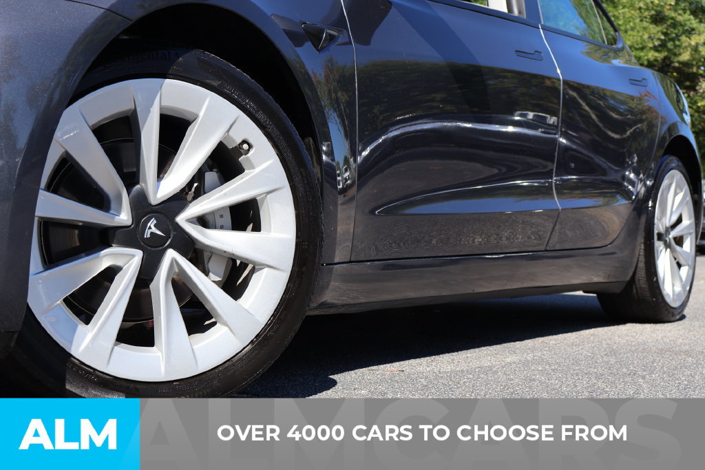 Used 2023 Tesla Model 3 Standard Range RWD image 2