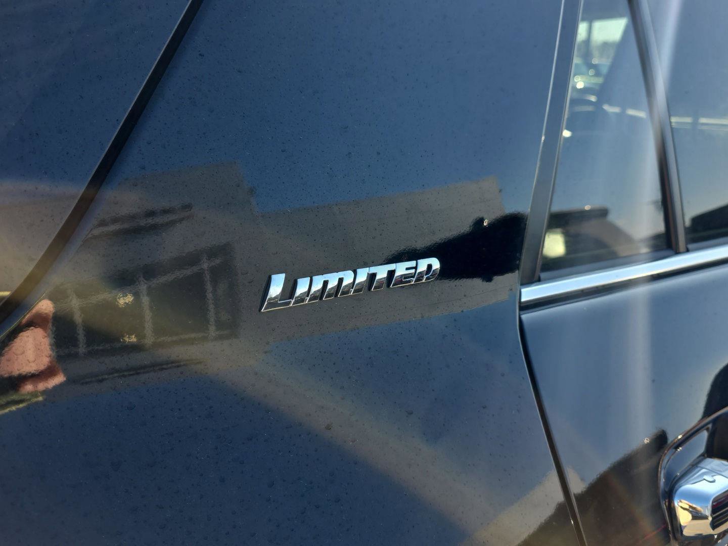 Used 2023 Toyota 4Runner Limited image 13