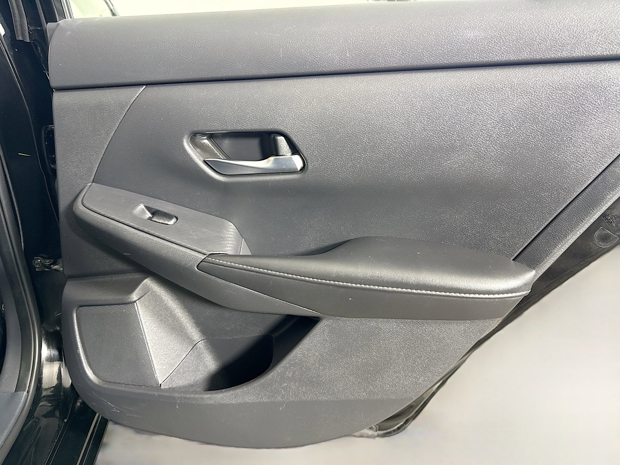 Used 2022 Nissan Sentra SV FWD image 28