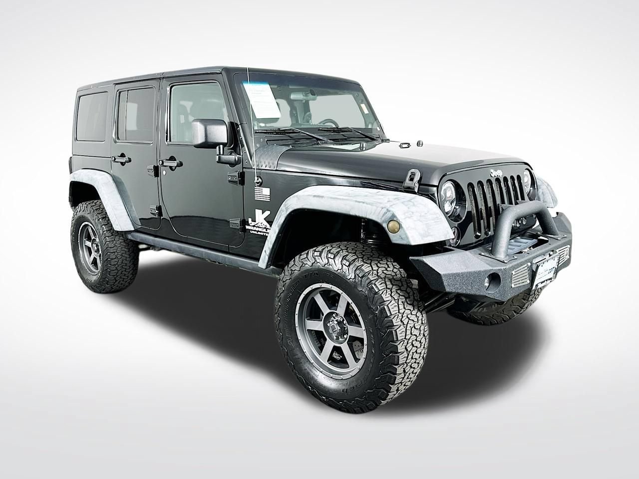 Used 2012 Jeep Wrangler Unlimited Rubicon w/ Dual Top Group AWD/4WD image 1