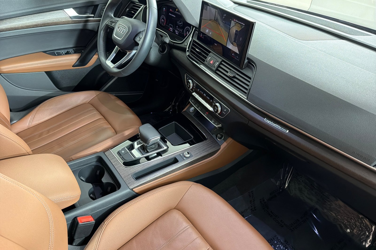 Used 2023 Audi Q5 2.0T Premium Plus w/ Premium Plus Package AWD/4WD image 14