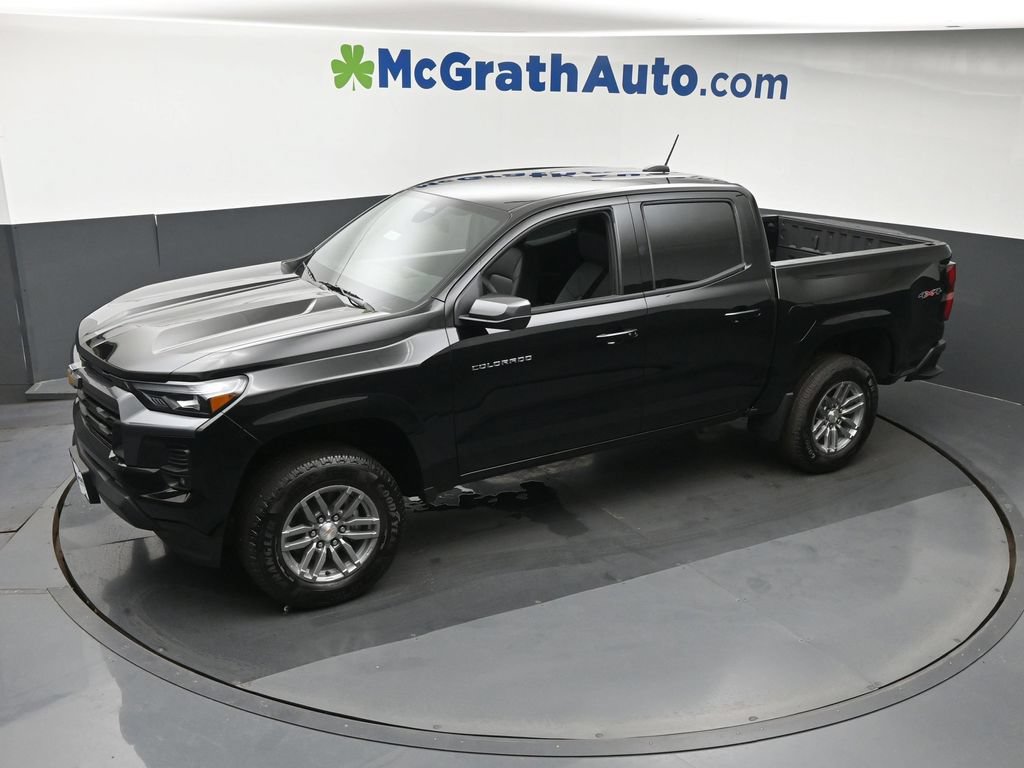 New 2026 Chevrolet Colorado LT w/ LT Convenience Package AWD/4WD image 22