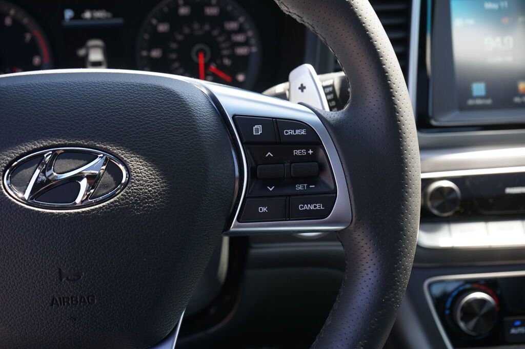 Used 2019 Hyundai Sonata Sport w/ Winter Weather Package FWD image 24