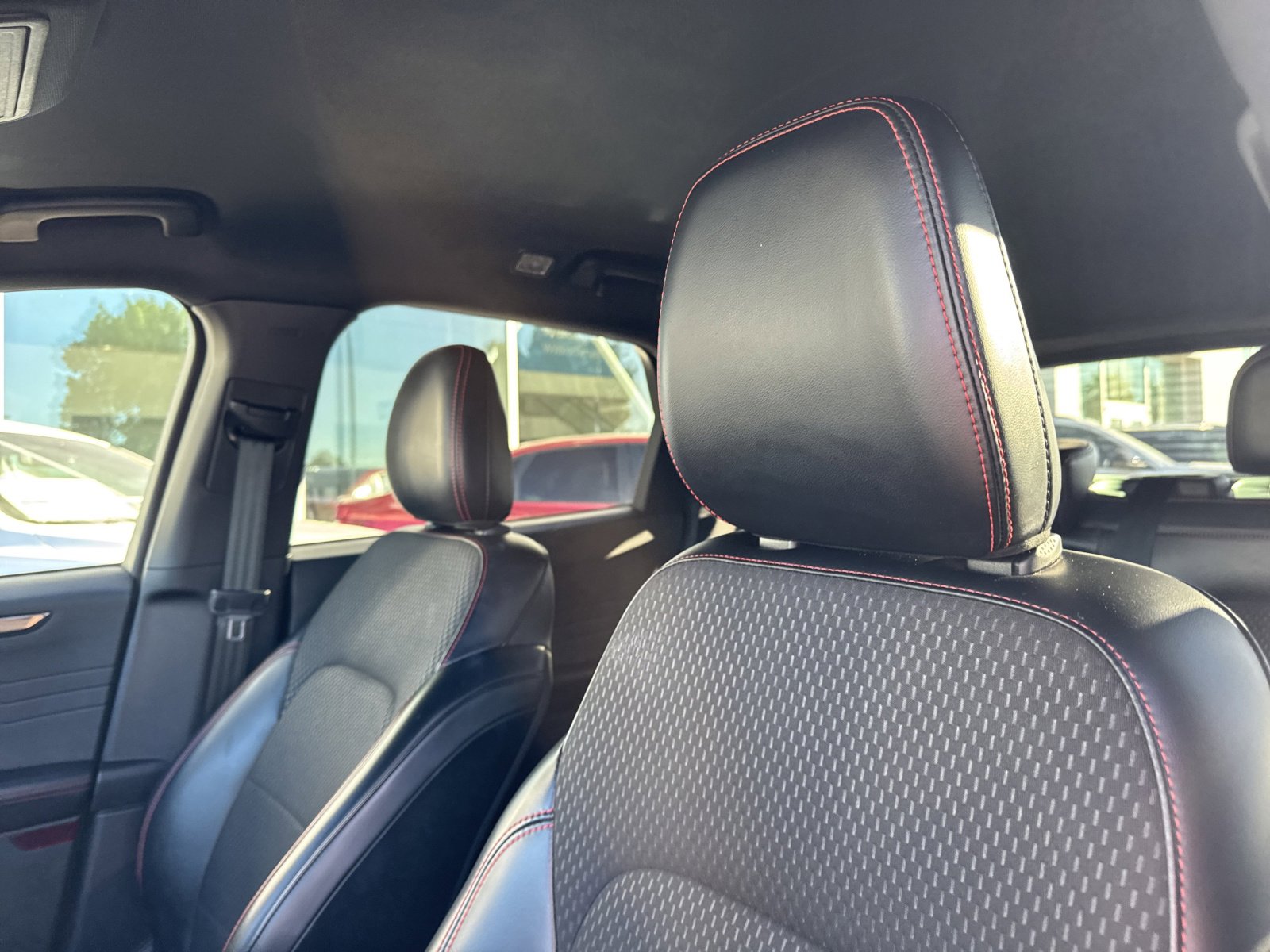 Used 2023 Ford Escape ST-Line image 18