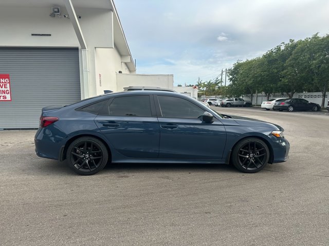 Used 2025 Honda Civic Sport image 4