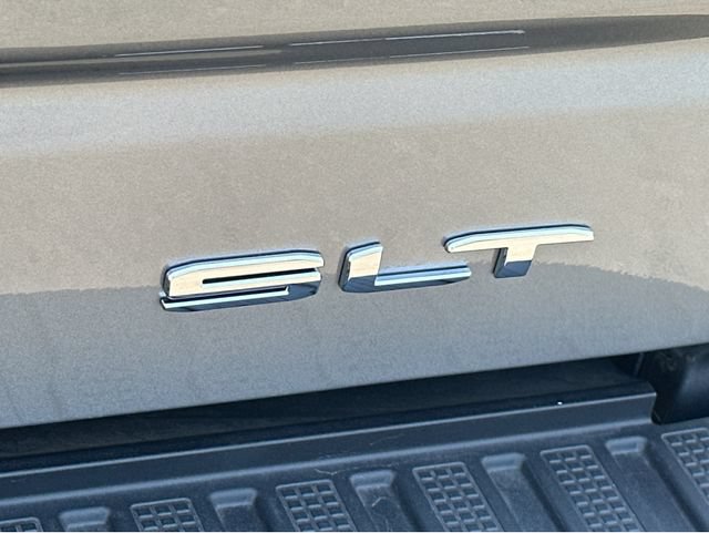 New 2026 GMC Sierra 1500 SLT w/ SLT Premium Plus Package AWD/4WD image 9