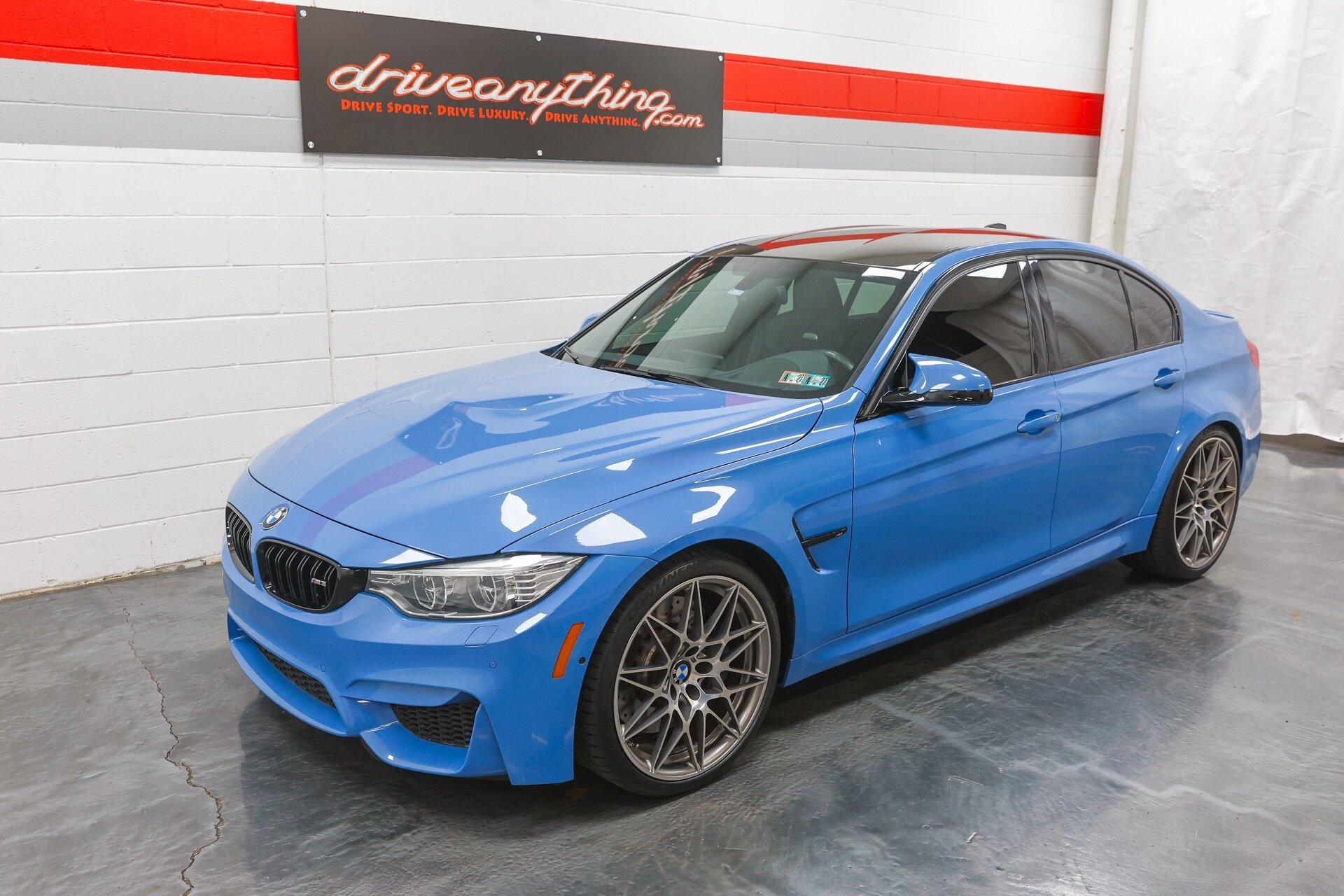 Used 2016 BMW M3 RWD image 1