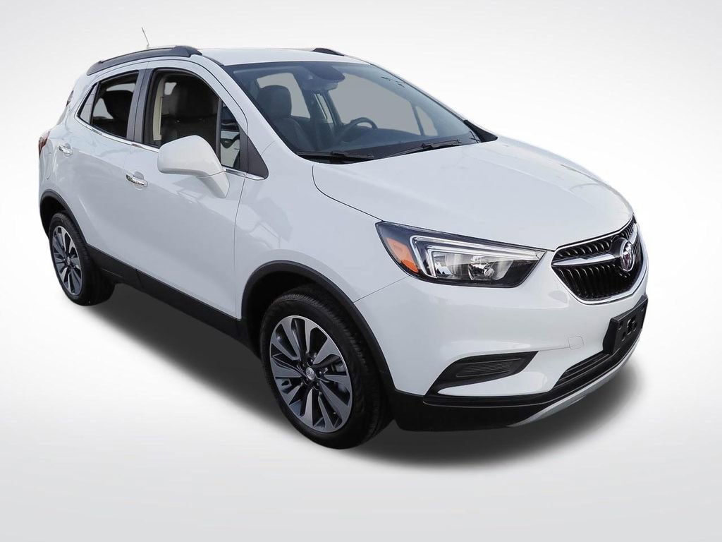 Used 2022 Buick Encore Preferred w/ Safety Package image 3