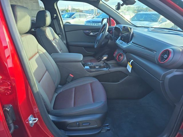 New 2025 Chevrolet Blazer RS w/ Driver Confidence II Package FWD image 21