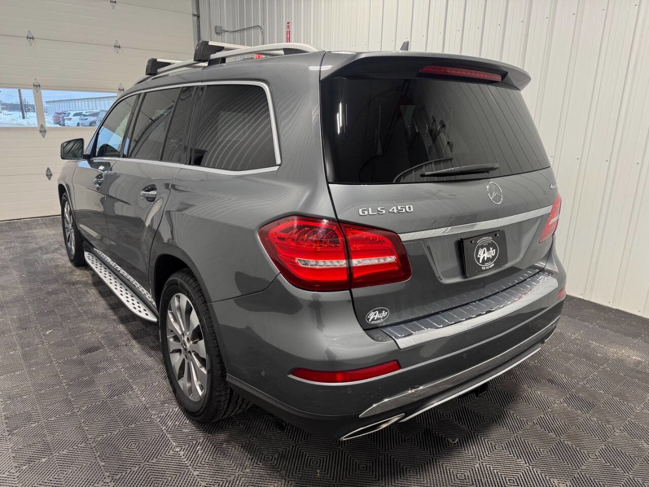 Used 2018 Mercedes-Benz GLS 450 4MATIC image 4
