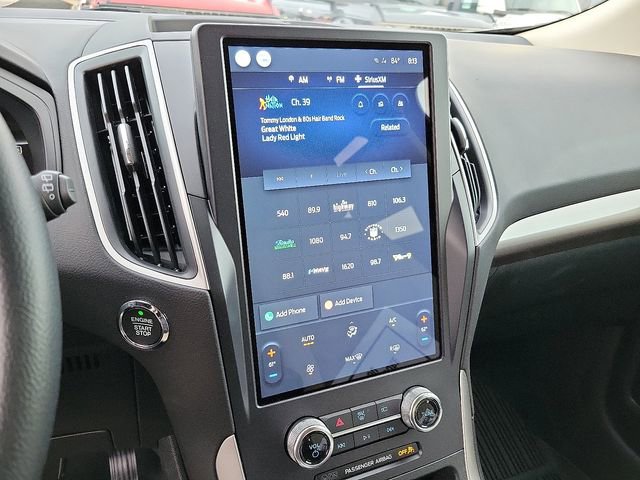 New 2024 Ford Edge SE image 8