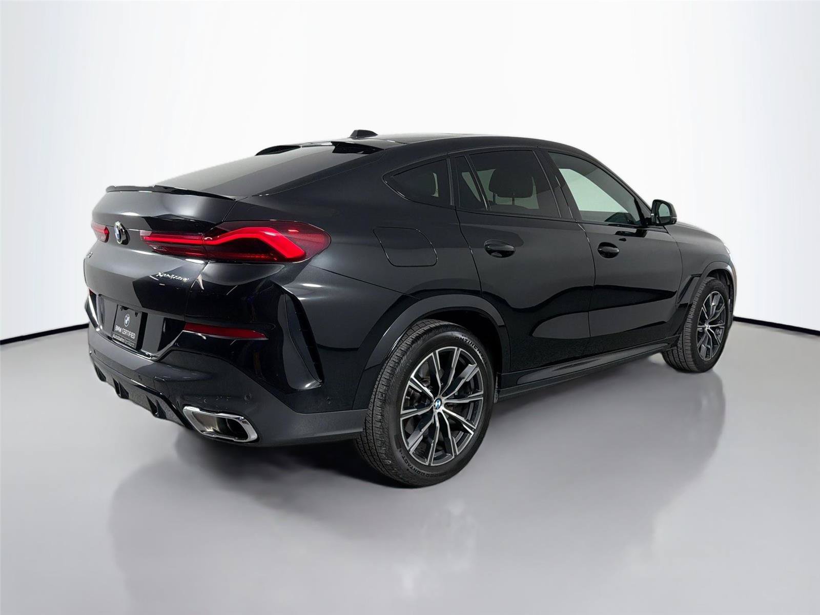 Certified 2026 BMW X6 xDrive40i AWD/4WD image 5