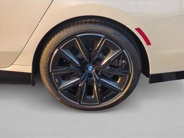 New 2026 BMW i7 eDrive50 w/ M Sport Package RWD image 10