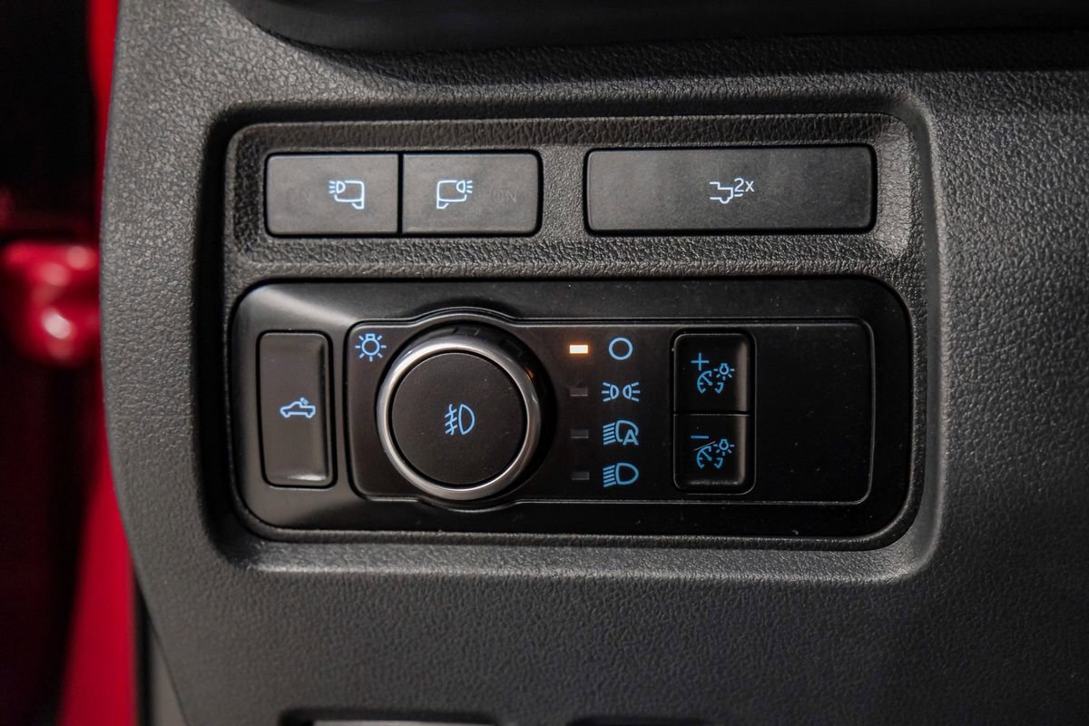 Used 2023 Ford F250 Lariat w/ Lariat Ultimate Package image 31