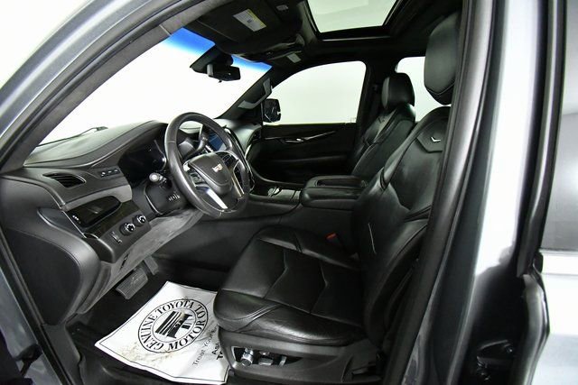 Used 2020 Cadillac Escalade Platinum AWD/4WD image 6