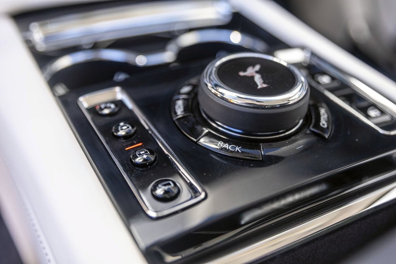 New 2025 Rolls-Royce Ghost AWD/4WD image 38