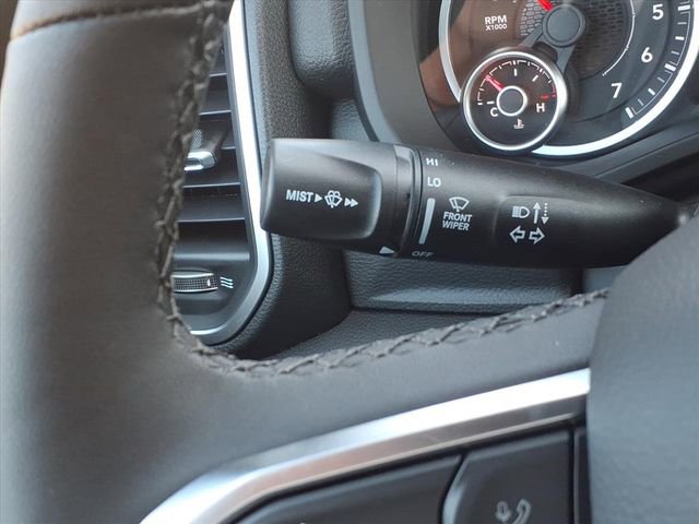 New 2026 RAM 1500 4x4 Crew Cab image 24