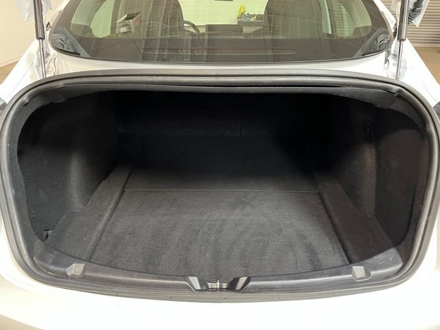 Used 2019 Tesla Model 3 Long Range RWD image 14