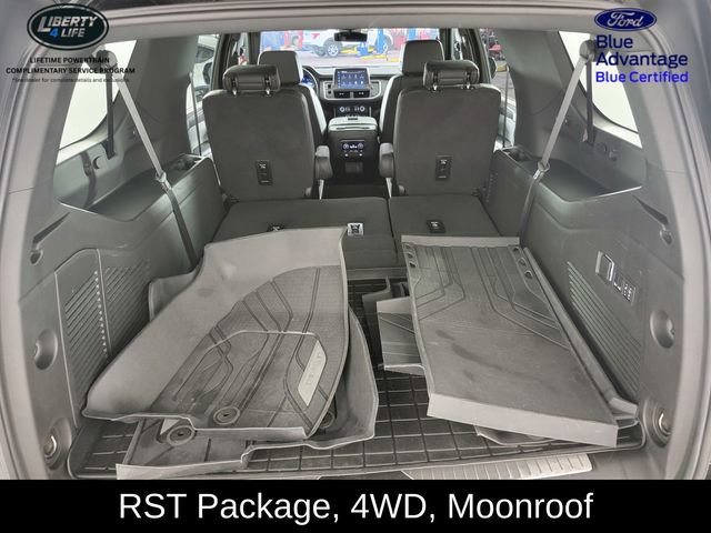 Used 2024 Chevrolet Suburban RST w/ Luxury Package AWD/4WD image 17