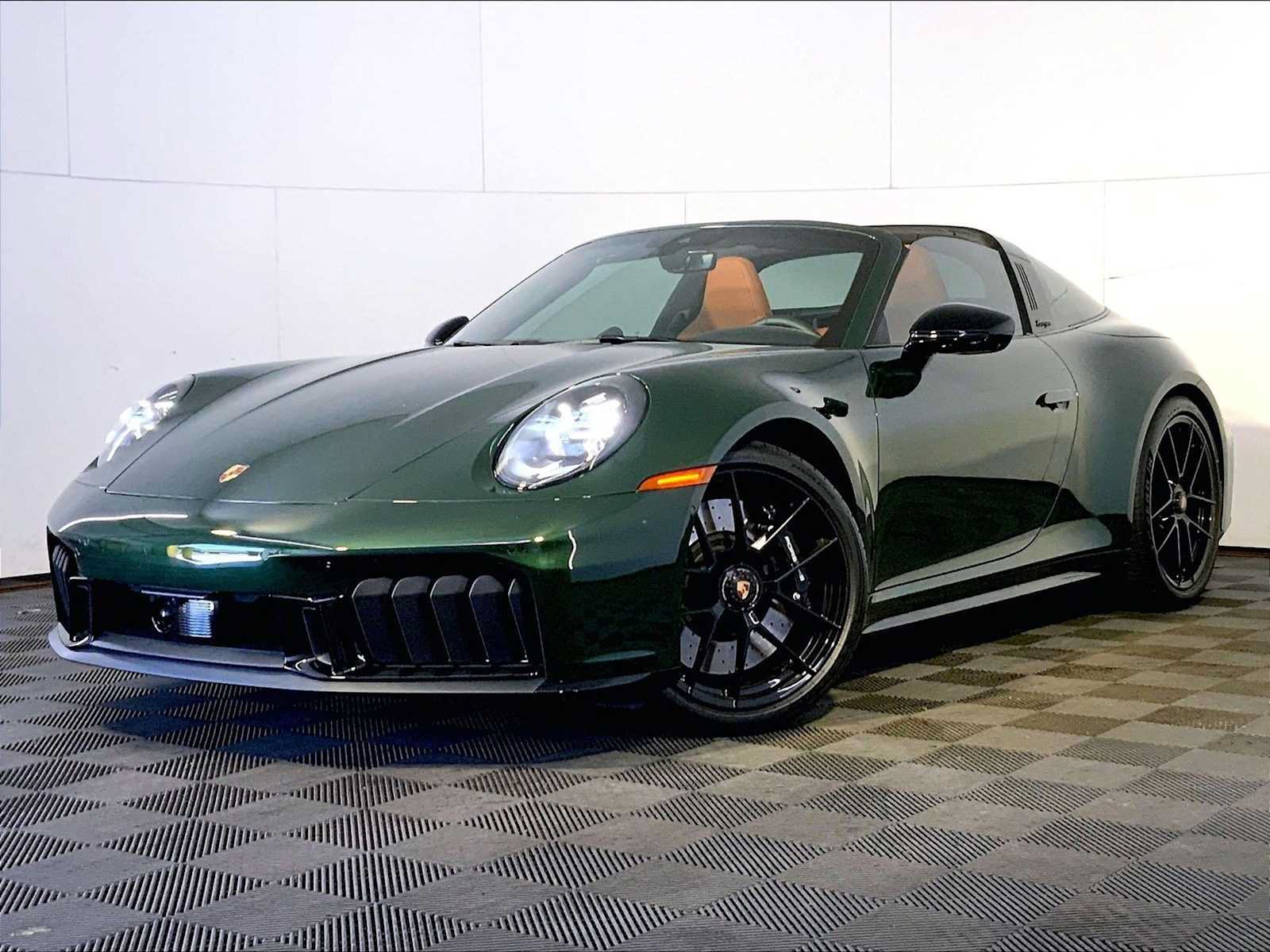 Certified 2026 Porsche 911 Targa 4 GTS AWD/4WD image 1