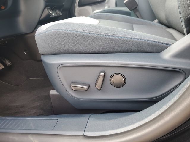 New 2026 Ford Maverick XLT w/ XLT Luxury Package FWD image 15