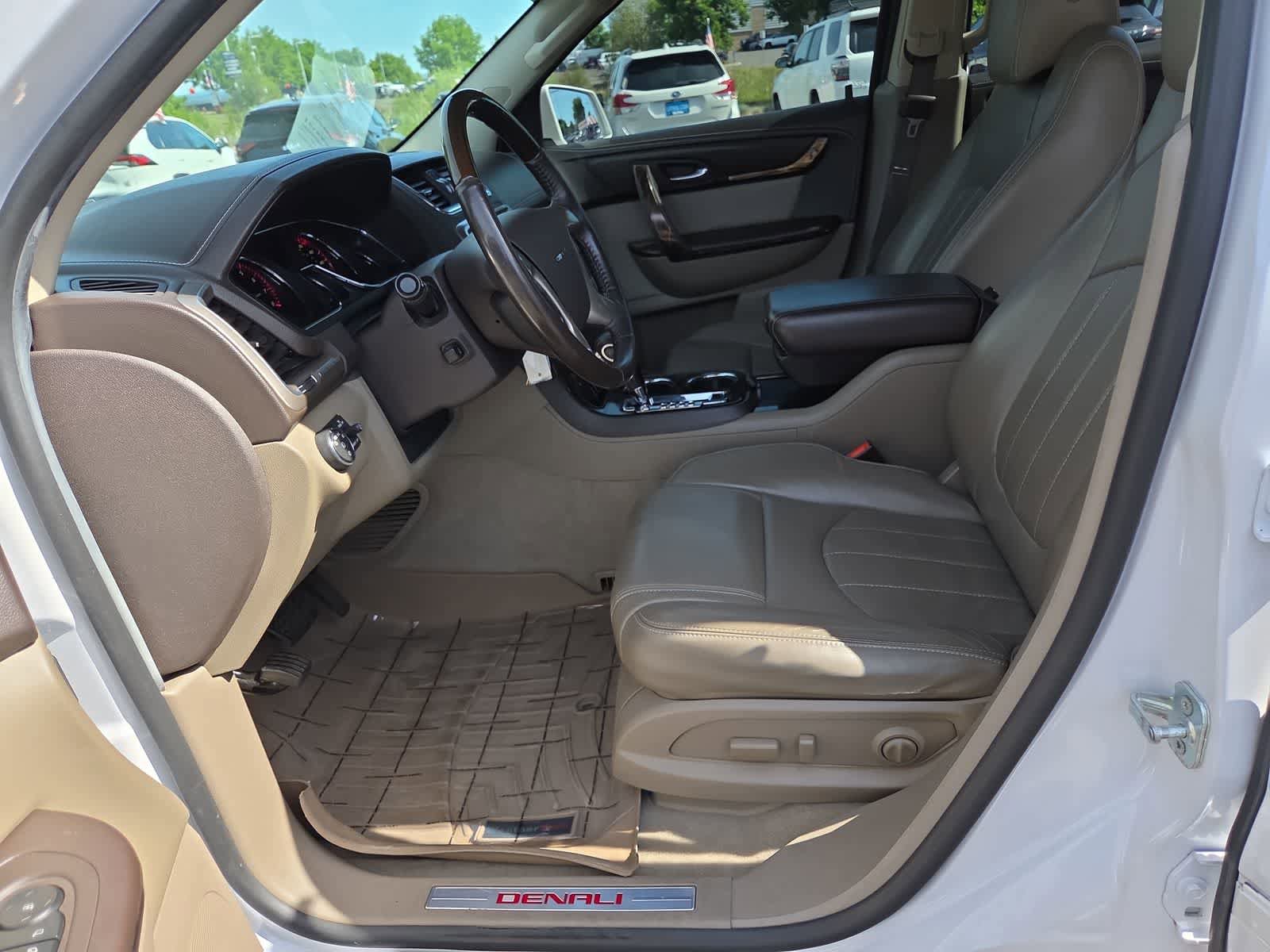 Used 2016 GMC Acadia Denali AWD/4WD image 19