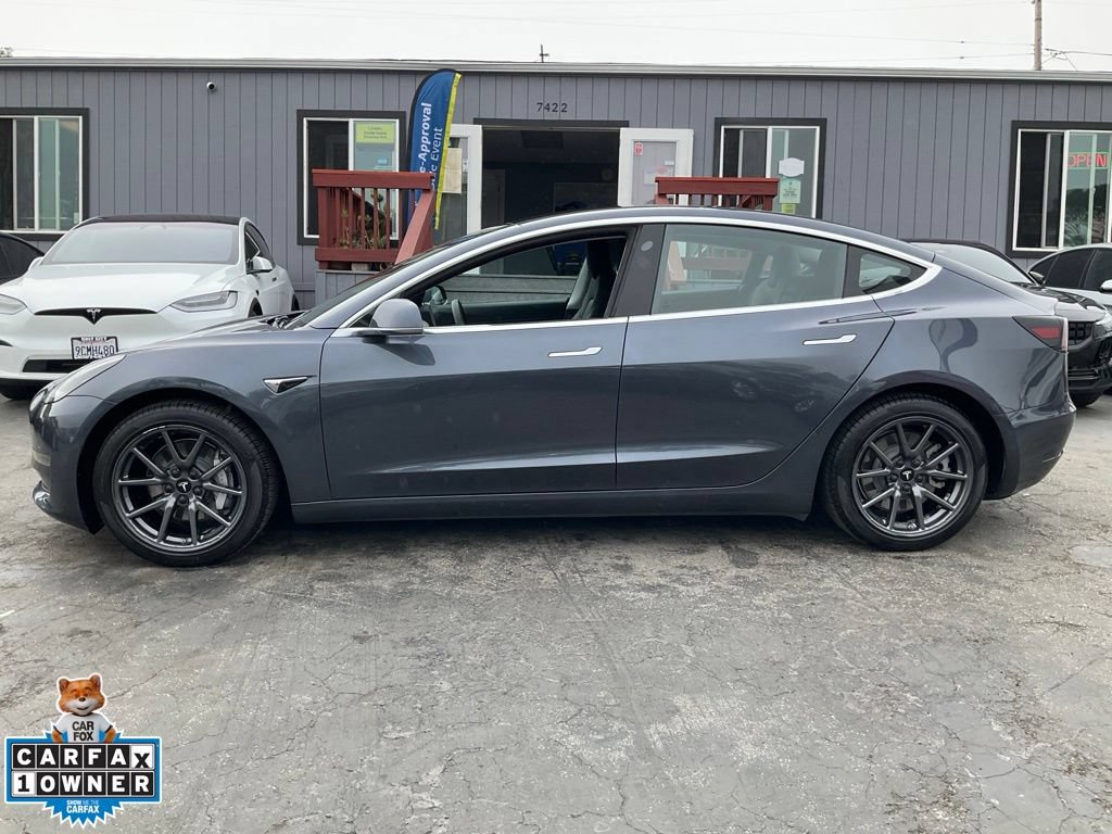 Used 2018 Tesla Model 3 Long Range RWD image 5