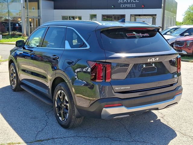 Certified 2025 Kia Sorento S AWD/4WD image 4