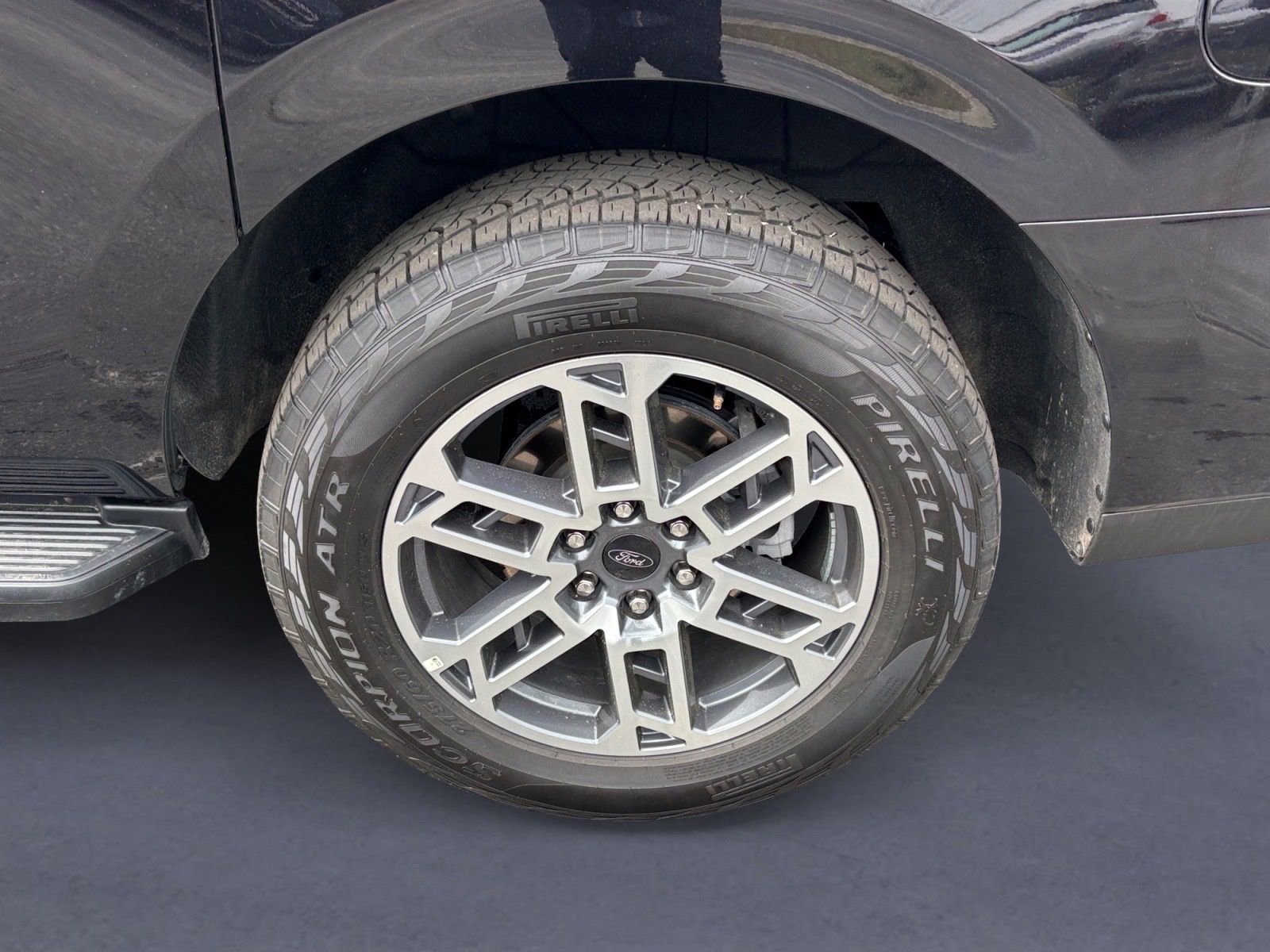 Used 2025 Ford Expedition Max Active image 12