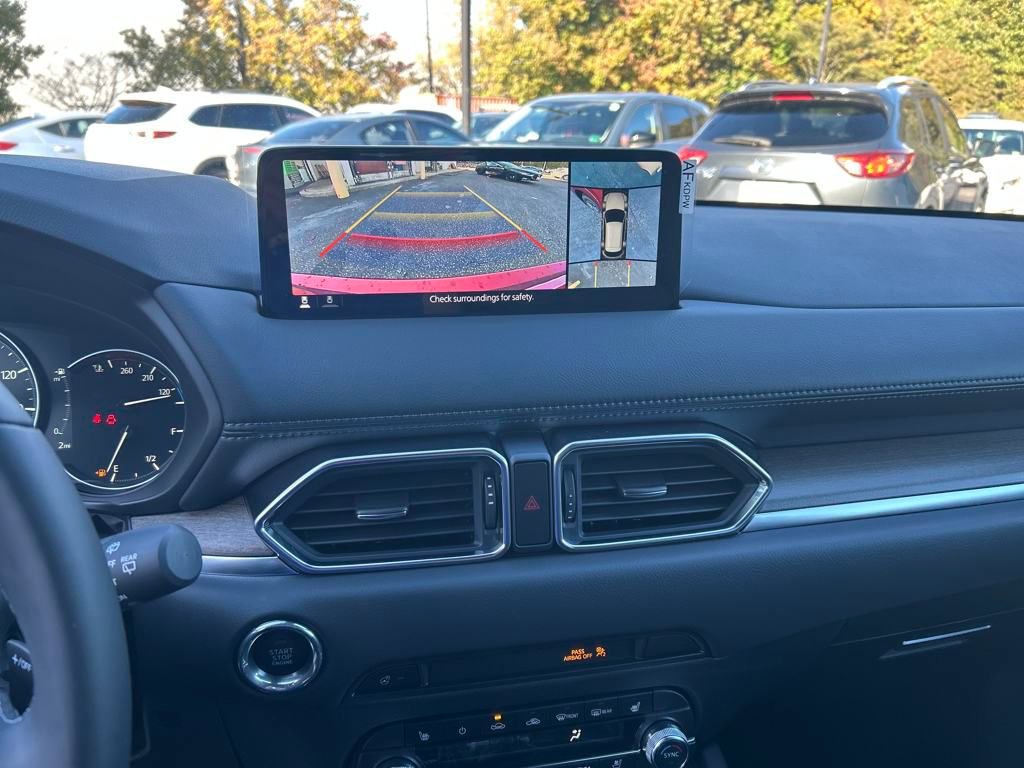 New 2025 MAZDA CX-5 Signature image 19
