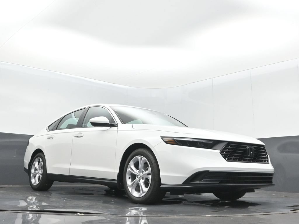New 2025 Honda Accord LX image 10
