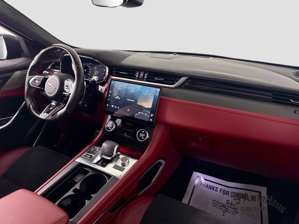 Used 2022 Jaguar F-PACE SVR AWD/4WD image 31