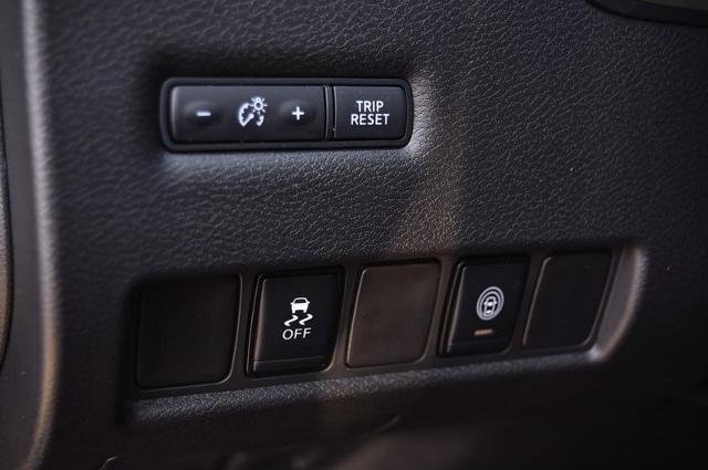 Certified 2024 Nissan Murano SV image 12