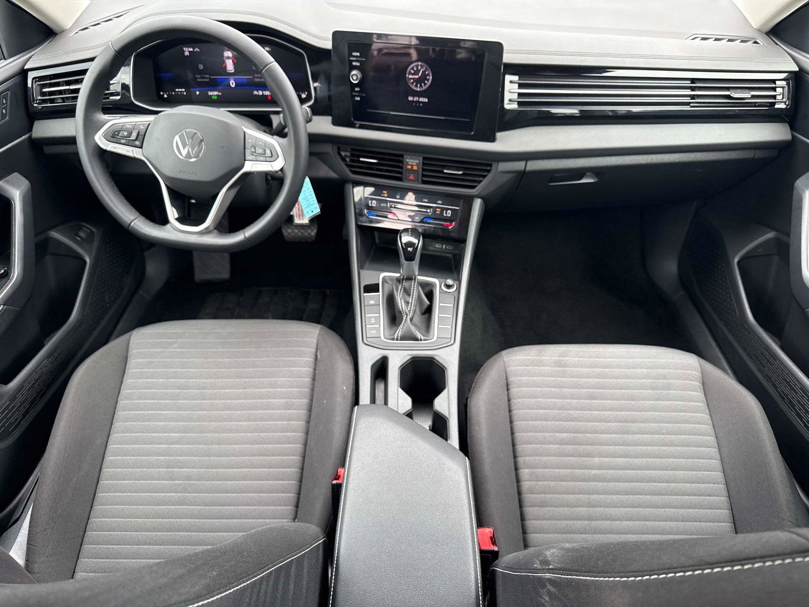 Used 2025 Volkswagen Jetta S image 15