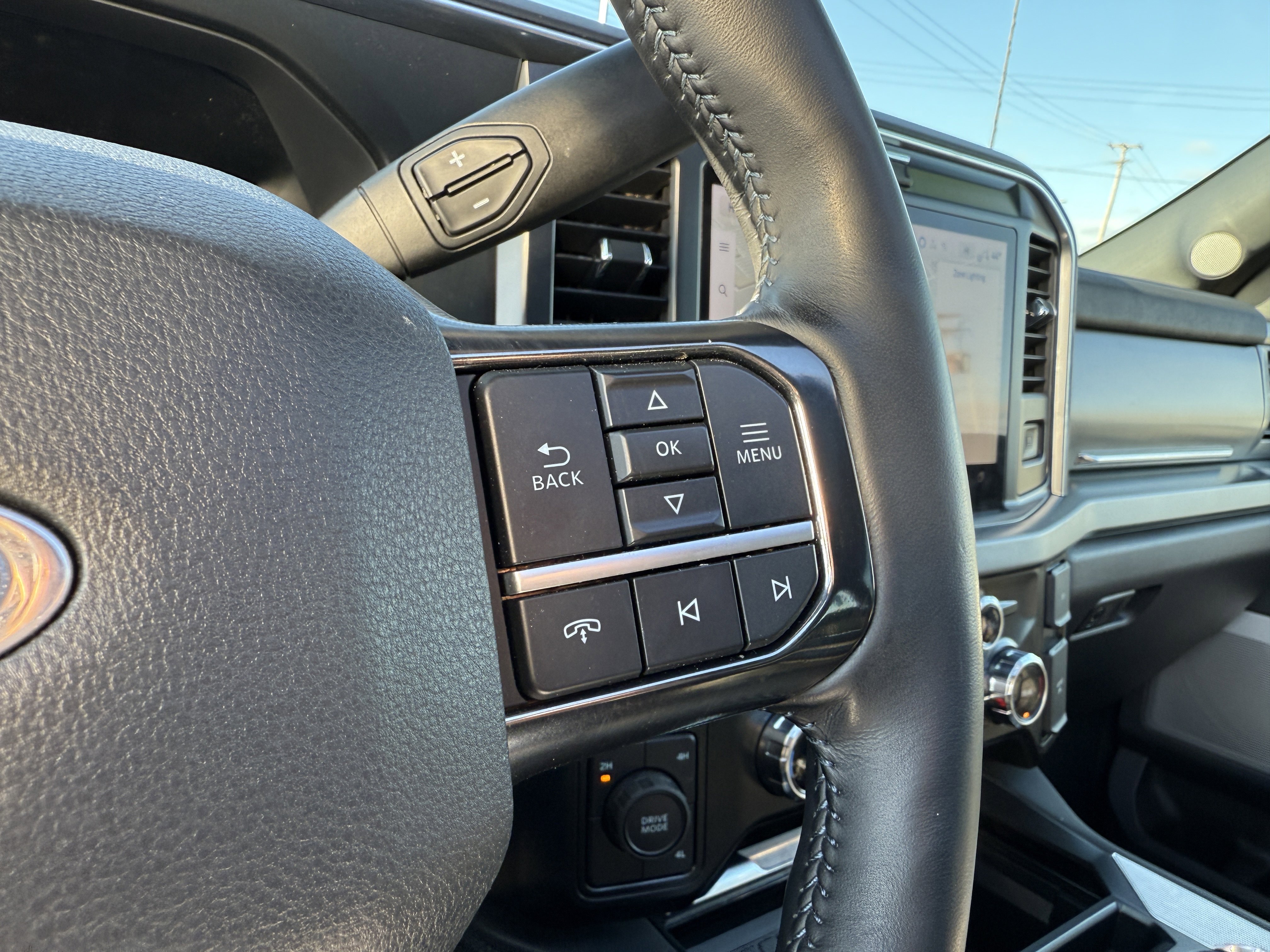 Used 2025 Ford F450 Platinum image 19