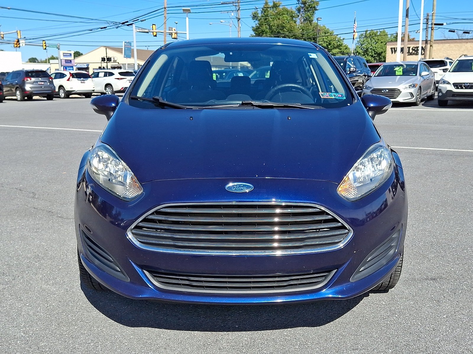 Used 2016 Ford Fiesta SE FWD image 2