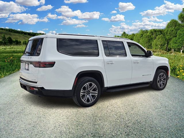 Certified 2023 Jeep Wagoneer L Series II RWD image 6