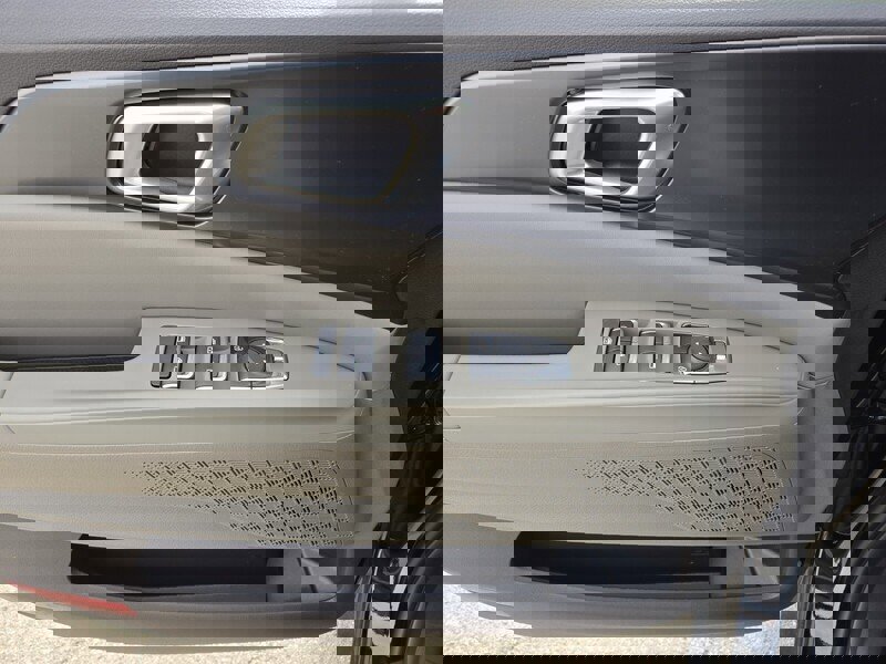 New 2026 Kia Carnival LXS image 10