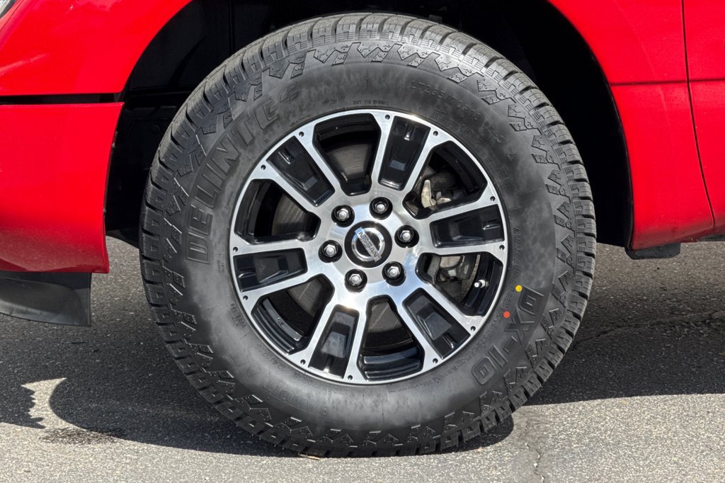 Used 2022 Nissan Titan SV AWD/4WD image 28
